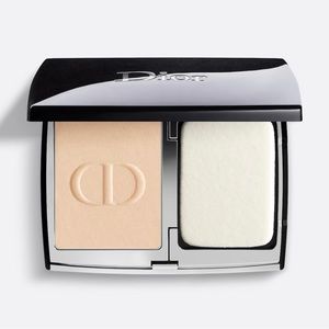 DIOR Forever natural velvet foundation